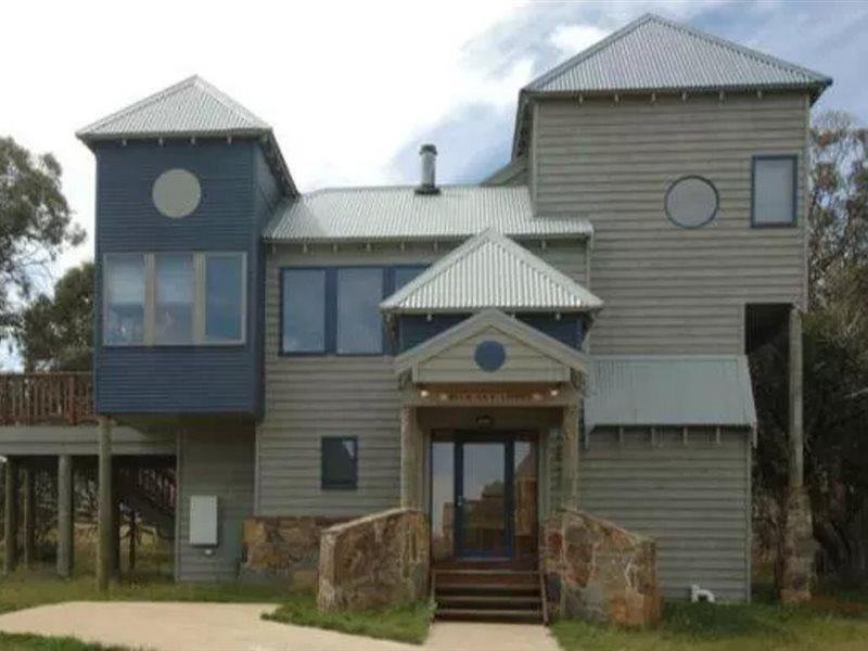 Blue Sky Lodge Dinner Plain Exterior photo